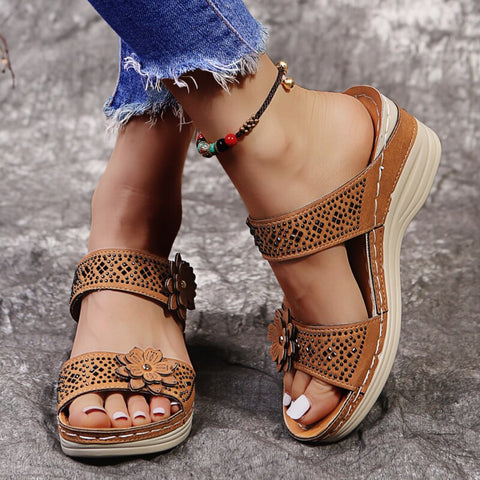 Awakecrm Crystal Wedge Slippers Women Summer  Fashion Flower Platform Sandals Woman Plus Size 43 Thick Bottom Beach Shoes Flip Flops