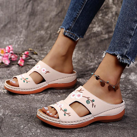 Awakecrm   Women Sandal Designer Slippers Luxury Flower Summer Platform Casual Zapatillas Casa Mujer